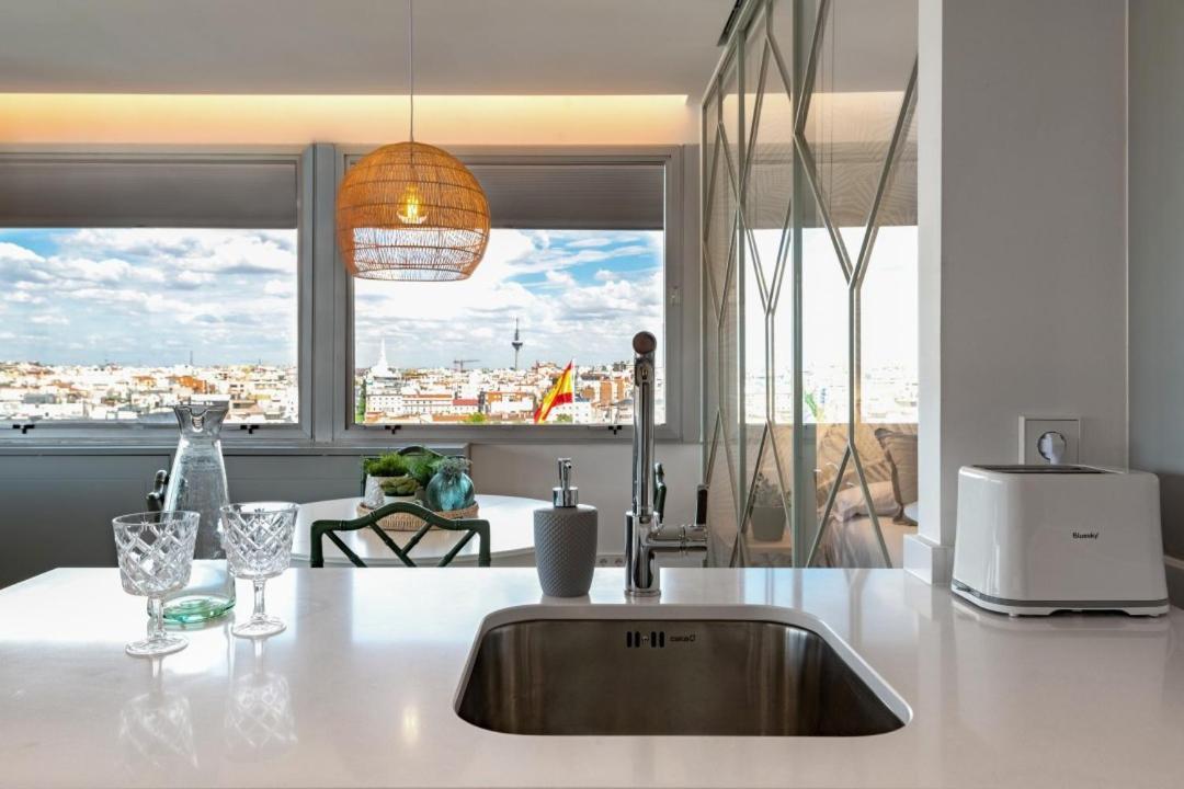 2 Bedrooms 1 Bathroom Furnished - Justicia - Incredible Views - Mintystay مدريد المظهر الخارجي الصورة